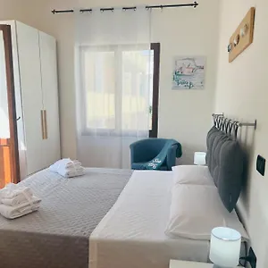 Il Canarino Couette-café La Caletta